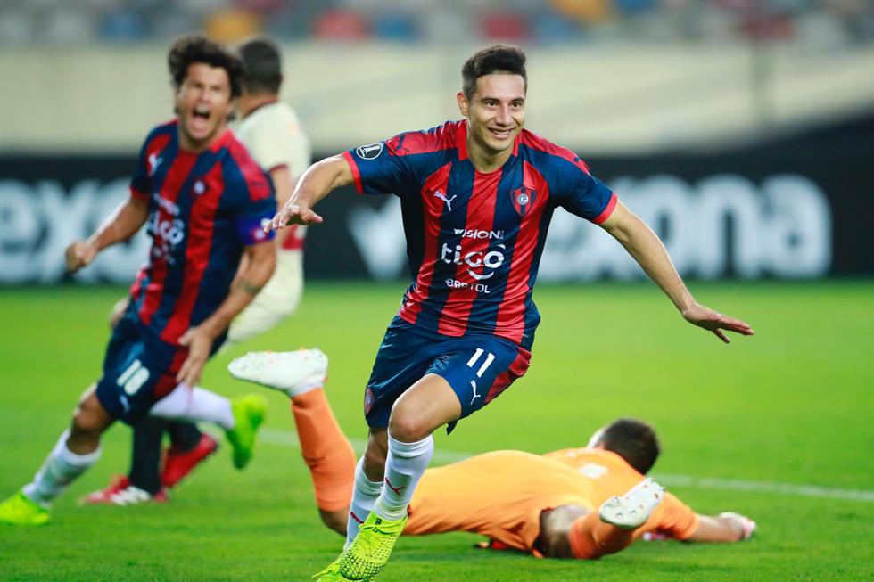 Óscar Ruiz empató el marcador en el Estadio Monumental | Foto: Daniel Apuy / GEC