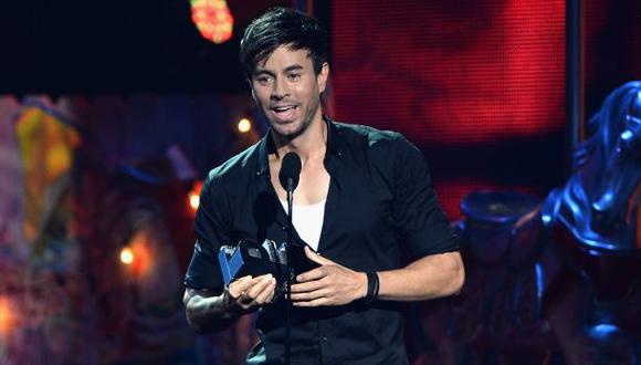 Enrique Iglesias fue el gran ganador de los Premios Juventud
