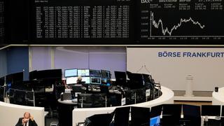 Bolsas europeas abren al alza atentas a las perspectivas económicas de la UE