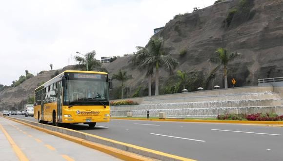 La tarifa general de estos servicios del Metropolitano son de S/1.00 y S/0.50 el medio pasaje(Foto: Difusión)