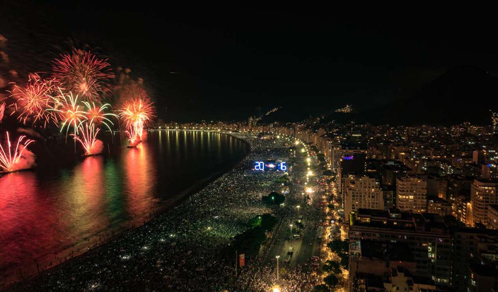 10 lugares espectaculares para ver fuegos artificiales y pasar