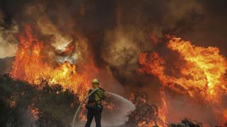 California lucha contra su segunda oleada de incendios forestales en plena ola de calor 