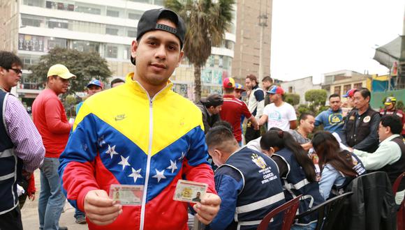 Más de 500 venezolanos trabajan de manera informal en emporio comercial de Gamarra. (Foto: Difusión)