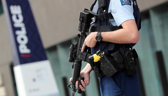 El país se encuentra en estado de alerta elevada después de que un hombre armado, que se cree que vivió en Dunedin, matara a 50 personas el viernes en dos mezquitas llenas de fieles en Christchurch. (AFP)