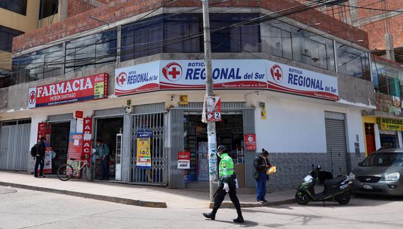 En el distrito de Santiago, ocho farmacias y boticas particulares operaban sin licencia de funcionamiento ni autorización de la Diresa. (Foto: Melissa Valdivia)