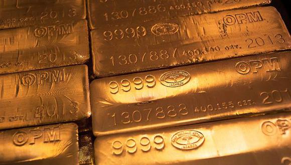 El precio del oro ha caído más de 10% luego de alcanzar un máximo en abril. (Foto: Reuters)