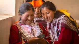 Perú y las redes sociales: ¿por qué preferimos el Whatsapp a las relaciones cara a cara?