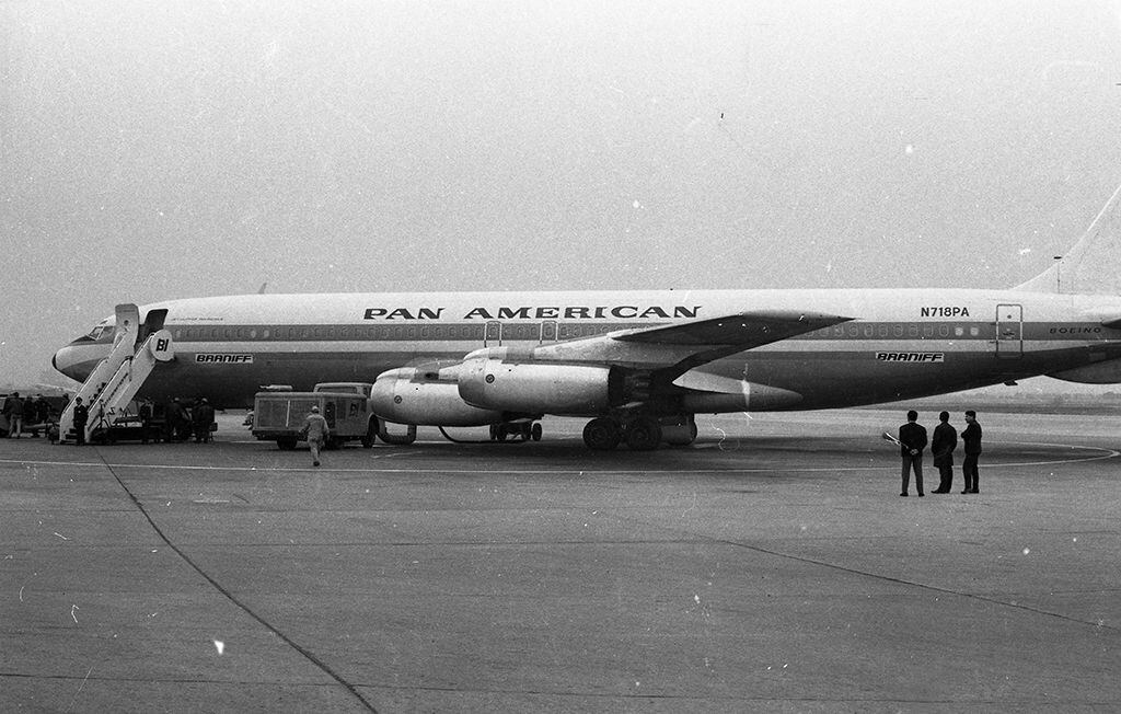 El 9 de setiembre de 1969, la actriz argentina Libertad Lamarque pasó por el Aeropuerto Internacional Jorge Chávez. Imagen de un avión de Braniff. (Foto: GEC Archivo Histórico)