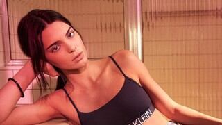 Kendall Jenner conquista a sus fans con llamativa foto frente a un espejo