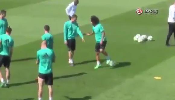 Marcelo sorprendió en los entrenamientos del Real Madrid al realizar un increíble control de balón. (Foto: captura de YouTube)