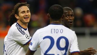 Chelsea renace aplastando 4-0 al Steaua en Bucarest
