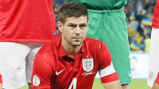 Steven Gerrard se retira de la selección inglesa