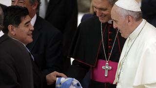 Maradona con el Papa: "Me hace sentir como un argentino bueno"