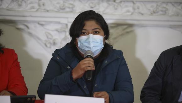 La ministra Betssy Chávez participó en la reapertura del Consejo Nacional de Trabajo.  (Foto: GEC)