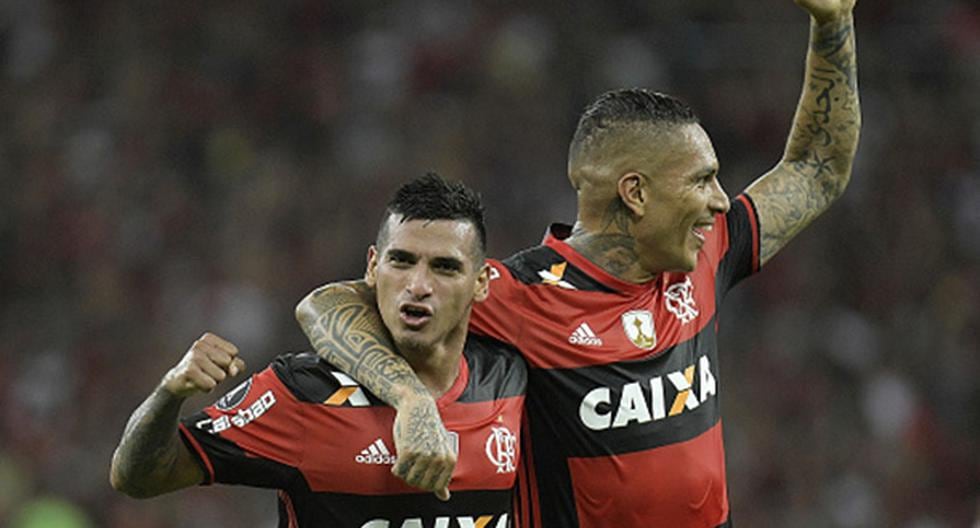Paolo Guerrero y MIguel Trauco sale con el Flamengo a enfrentar al Botagofo. (Foto: Getty Images)