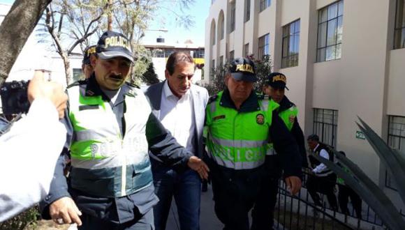 Arequipa: condenan a 9 años de cárcel a juez que pidió coima para favorecer a procesada