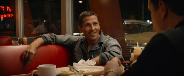 Christian Bale, nominado a los Globos de Oro como Mejor actor dramático en cine, por Ford v Ferrari.