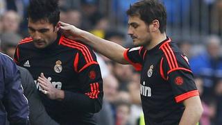 Iker Casillas solo estuvo hoy cinco minutos en el banco del Real Madrid