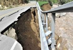 Crecida de ríos y deslizamientos causan daños en la vía Lima-Canta