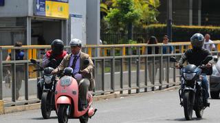 MTC exhortó a autoridades a fiscalizar motos que brindan servicio ilegal de taxis