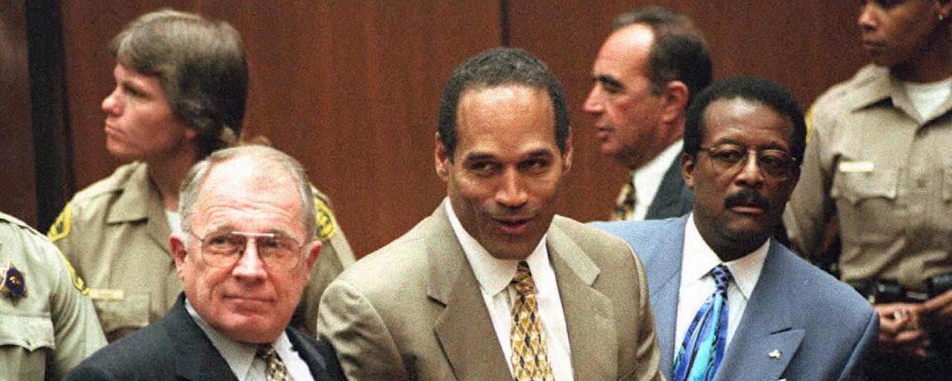 Muere O. J. Simpson: ¿Cómo su “dream team” de abogados logró que se le declare inocente de un doble crimen?