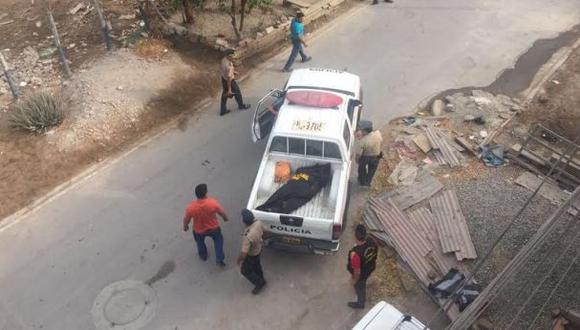 Comas: mujer fue acuchillada en la puerta de su casa