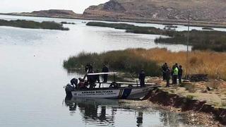 Puno: buzos bolivianos buscan a náufragos peruanos en lago menor del Titicaca