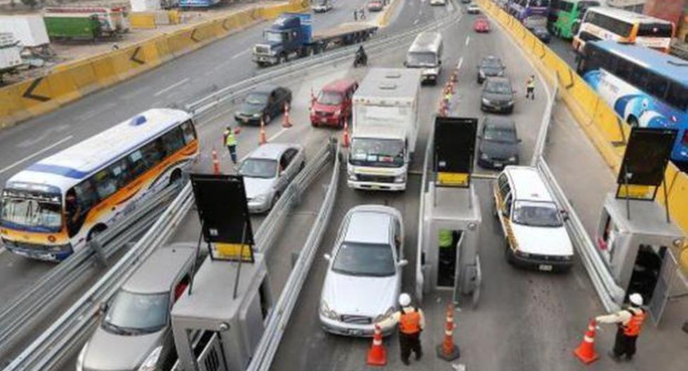 Desde hoy la concesionaria Rutas de Lima SAC elevó la tarifa de peaje de S/ 5.00 A s/ 5.50 (Foto: El Comercio)