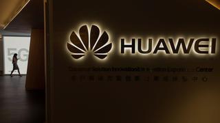 Huawei abre en Madrid su mayor tienda del mundo tras el veto de EE.UU.