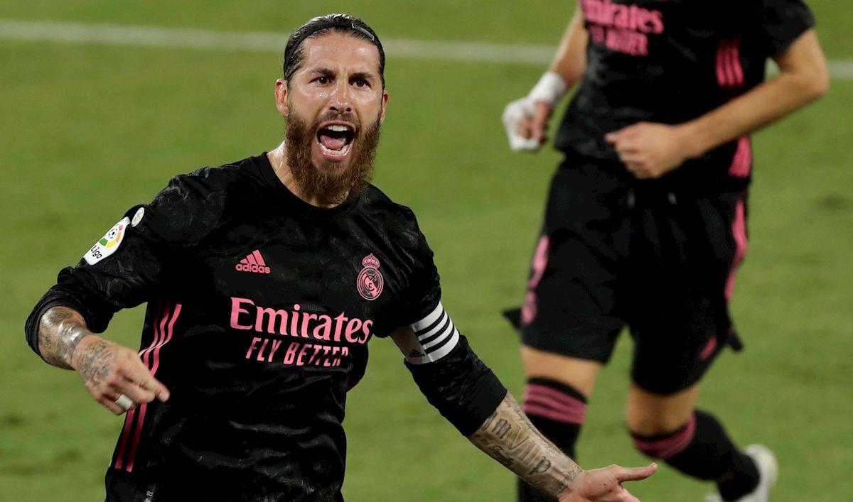 Real Madrid venció 3-2 de visita al Betis por LaLiga Santander. Sergio Ramos marcó el gol del triunfo de penal. (Foto: EFE)