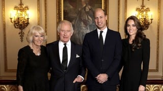 El detalle escondido en el último retrato oficial de la familia real británica