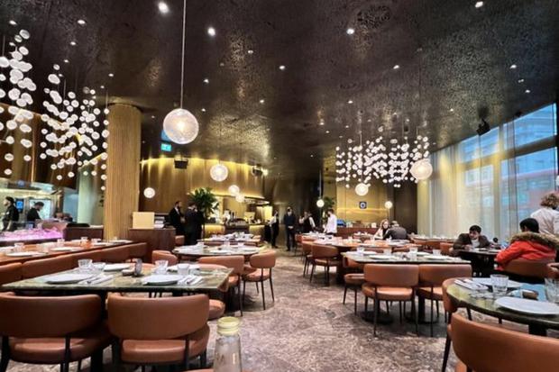 Así luce por dentro el restaurante de Salt Bae en Londres. (Foto: OpenTable)