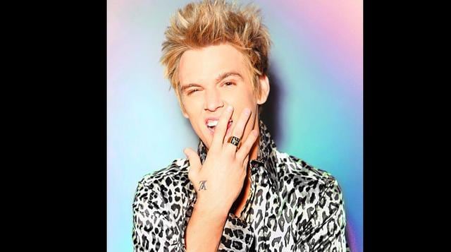 Como los One Direction: famosos captados fumando marihuana - 10