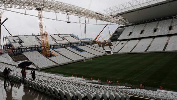 Estadio de inauguración del Mundial fue entregado sin terminar