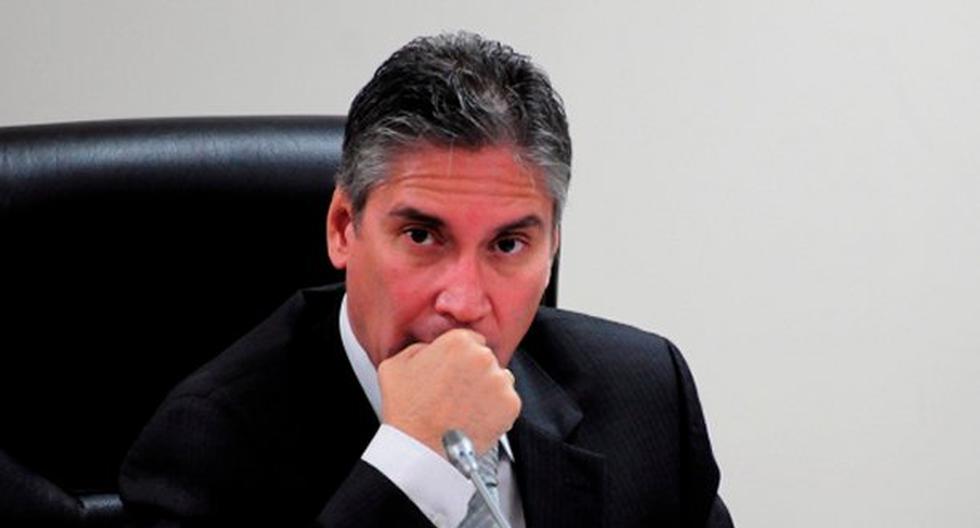 Aurelio Pastor asegura que se pondrá a disposición de la justicia este lunes. (Foto: Diario16.pe)