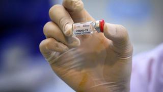 Coronavirus | Cómo funciona la posible vacuna de la Universidad de Oxford contra el COVID-19