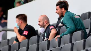 Werder Bremen, con Claudio Pizarro, perdió y se jugará la permanencia en la Bundesliga en la última fecha