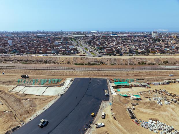 El Puente Santa Rosa no estará listo para la apertura del nuevo aeropuerto a fines del 2024. Por parte de LAP, ya se terminó con la estructura que le corresponde para la conexión con el futuro puente. (Foto: LAP)