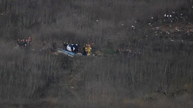 Así quedó el helicóptero de Kobe Bryant tras el accidente (Foto: Reuters)