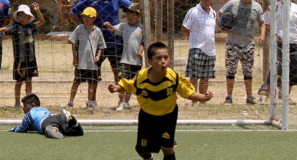 La Copa de la Amistad es todo un éxito para el futuros futbolistas. (Foto: Cantolao.org)
