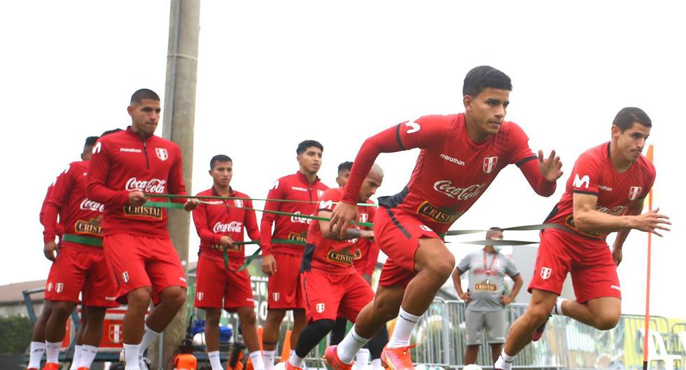 Lora llegó este año a la selección y luchará por un puesto ante Corzo. (Foto: FPF)