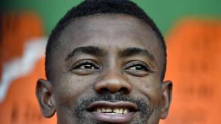 Hertha Berlín suspendió a Salomon Kalou tras polémico video en el que rompe protocolos para COVID-19 y critica rebaja salarial 