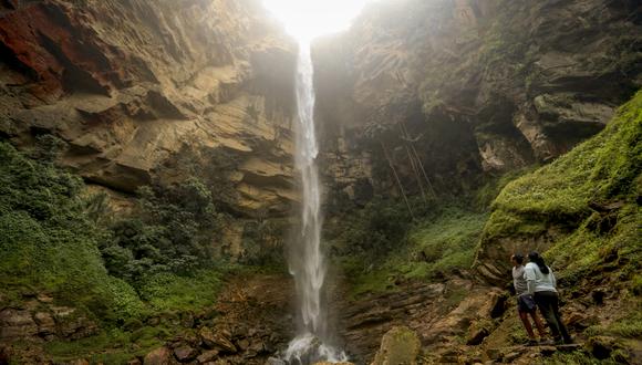 Para llegar a la impresionante catarata de Ashpachaca se debe subir unos 500 escalones. Esta vista vale cada paso. (Fotos: Alonso Chero)