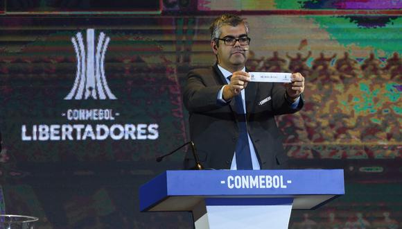 Desde Luque, Paraguay, se realizó el sorteo de la fase de grupos de la Copa Libertadores 2019 | Foto: AFP