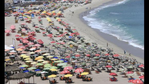 Detectan venta de alcohol y cobros indebidos en playas del sur