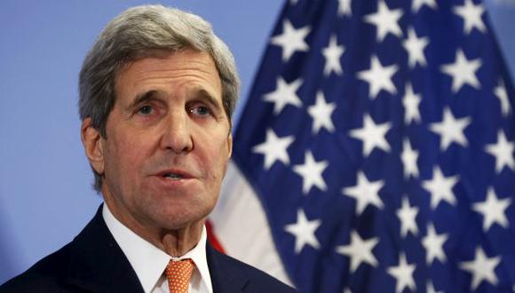 Kerry: Se ha reducido el peligro de una bomba nuclear de Irán