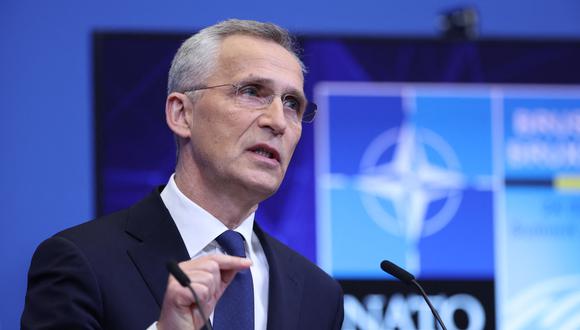 El secretario general de la OTAN, Jens Stoltenberg, se dirige a una conferencia de prensa en la sede de la OTAN en Bruselas el 24 de marzo de 2022. (Foto de Kenzo TRIBOUILLARD / AFP).