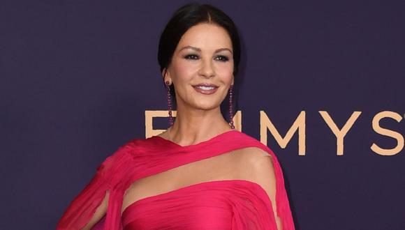 Catherine Zeta-Jones será Morticia en la serie sobre “Los Locos Addams” que Tim Burton alista para Netflix. (Foto: AFP)