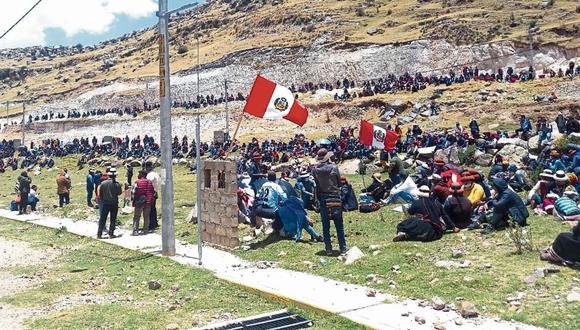 Continúan los bloqueos en el Corredor Minero. (Foto: Juan Sequeiros | GEC)