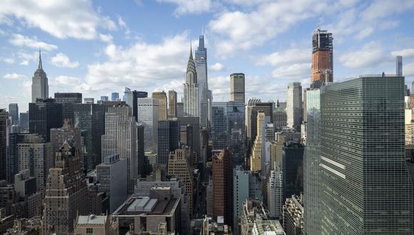 El Empire State Building, el Chrysler Building y One Vanderbilt se ven, entre otros edificios, en el centro de Manhattan, Nueva York, el 11 de enero de 2024. (Foto de ANGELA WEISS / AFP).
